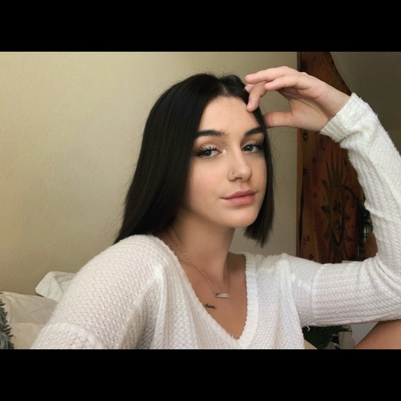 Meet your Posher, Lily - Picture 1 of 1